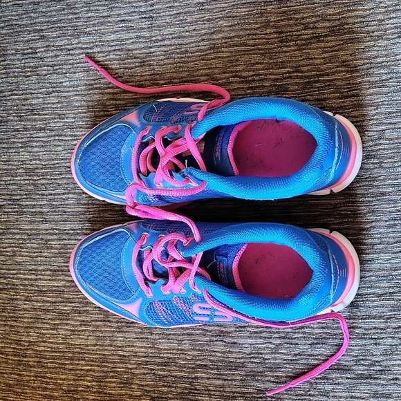 Skechers Shoes Sketchers Womens Blue And Pink Walking Shoes Size 65